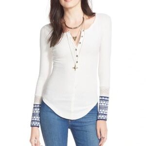 Alpine Cuff Newbie Thermal in Ivory
FREE PEOPLE White and Blue Long Sleeve Top